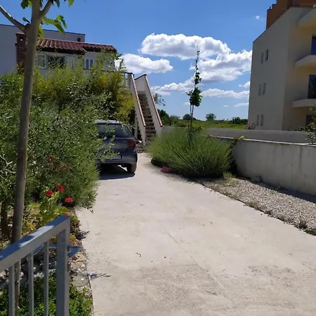 Apartman Joy Apartment Nin